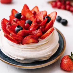 빵지순례 가서 먹는 딸기 디저트 집에서 만들어볼까 00